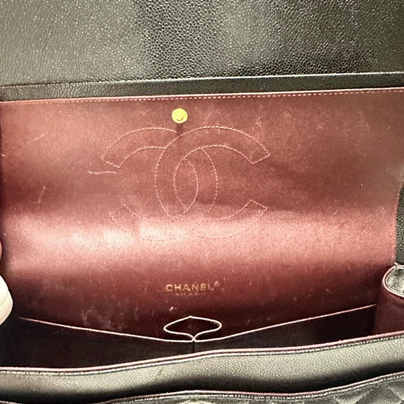 CHANEL Jumbo Double Flap - Black - Picture 12 of 15